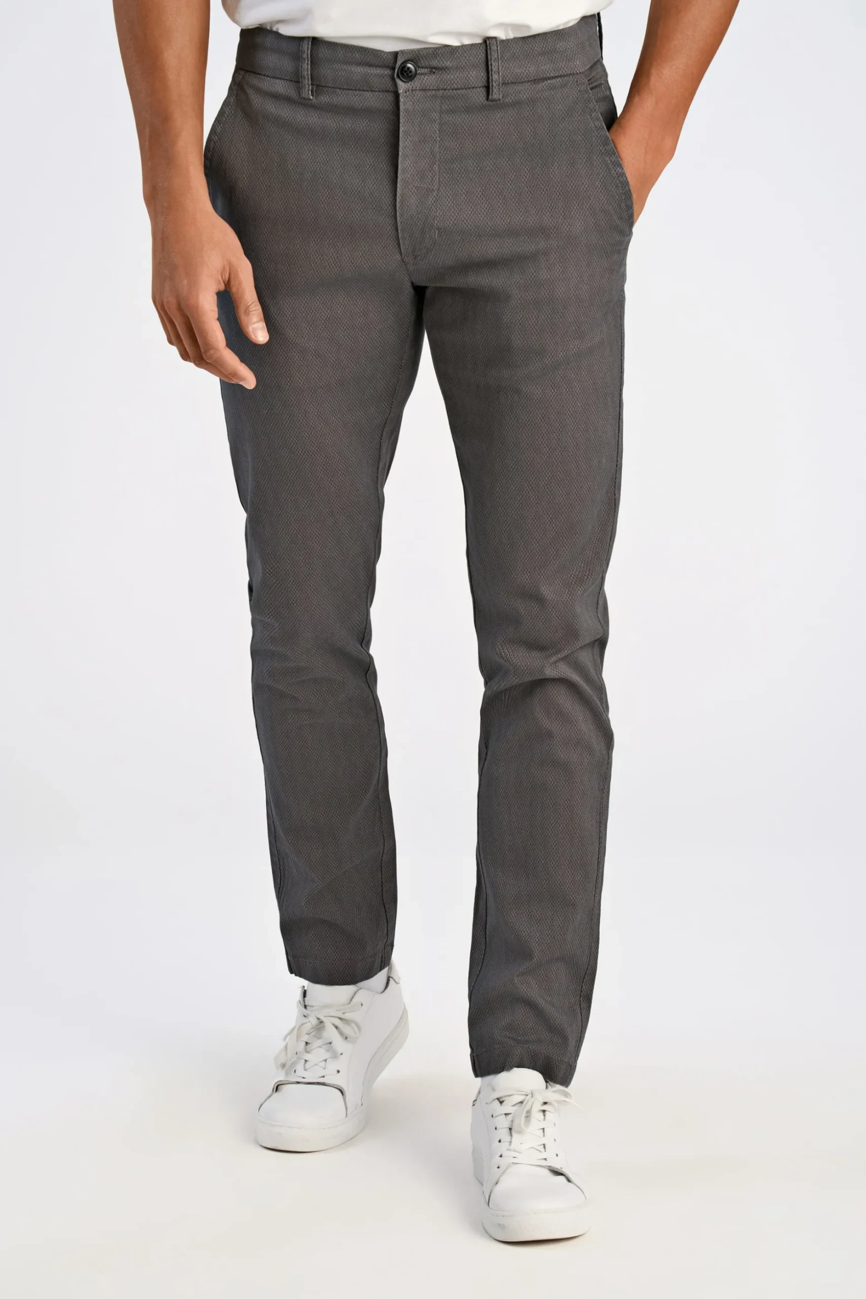 Chinos