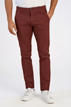 Chinos
