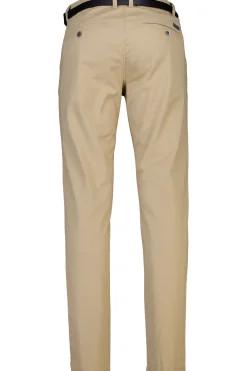Chinos