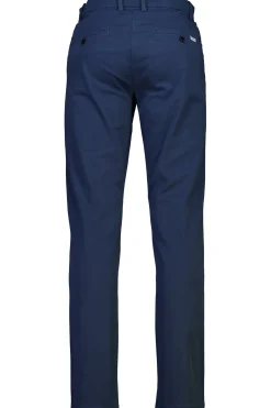Chinos