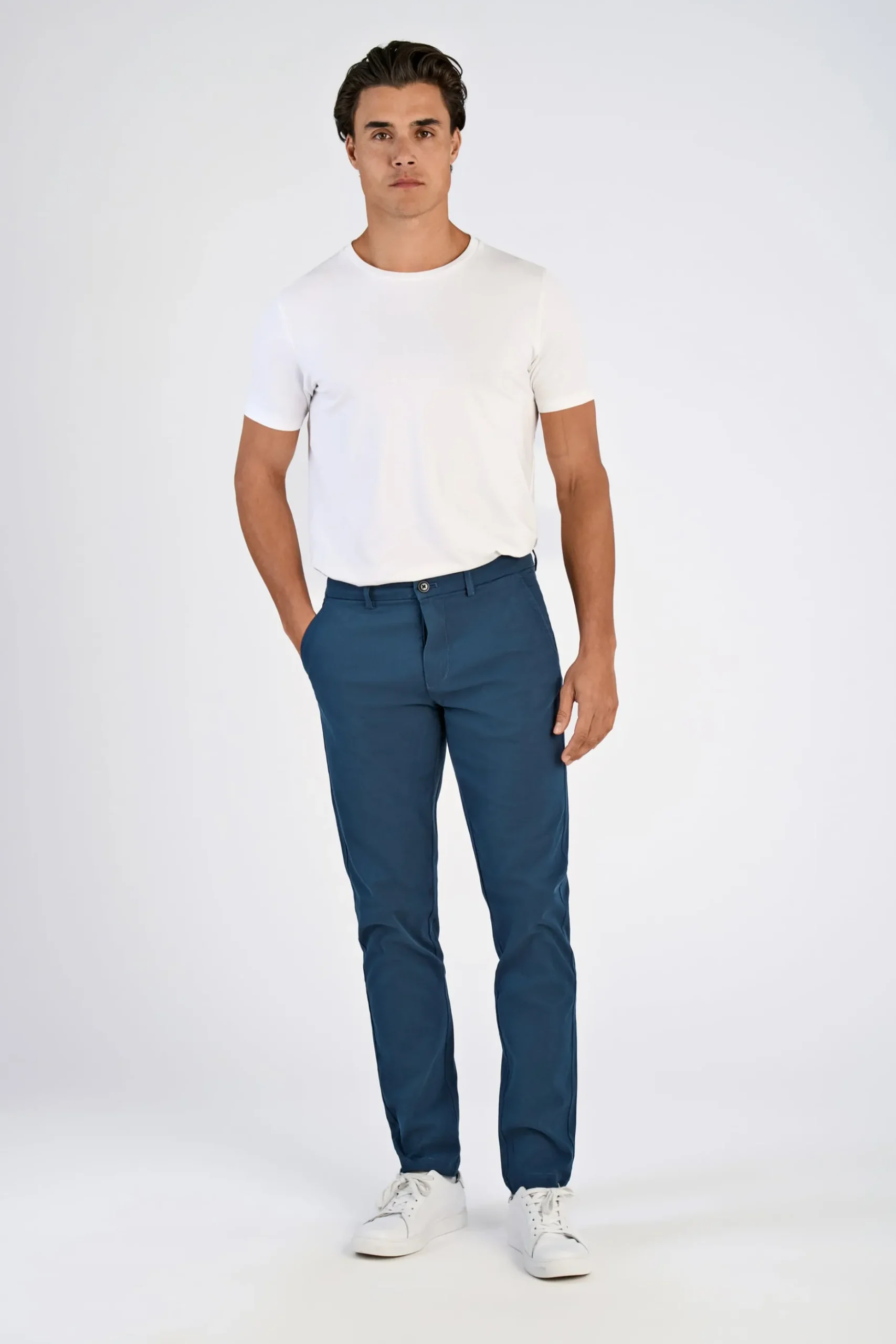 Chinos