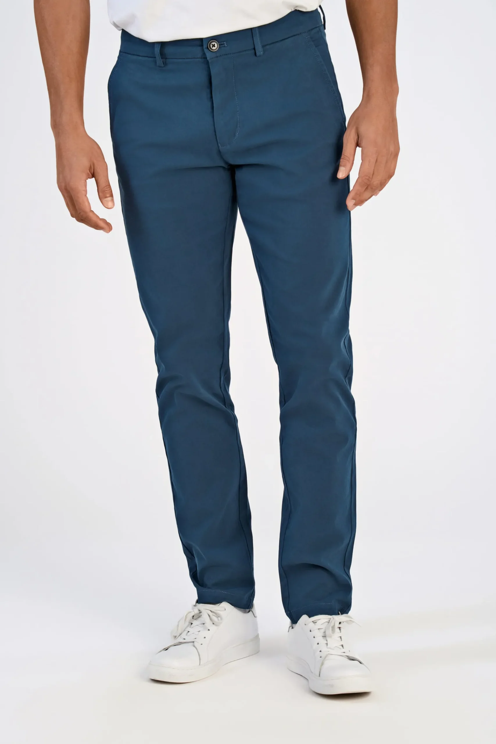 Chinos