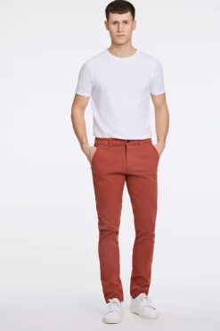 Chinos