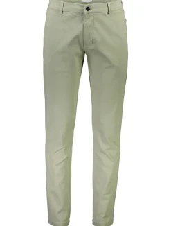 Chinos