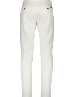 Chinos