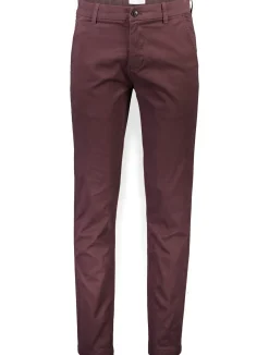 Chinos