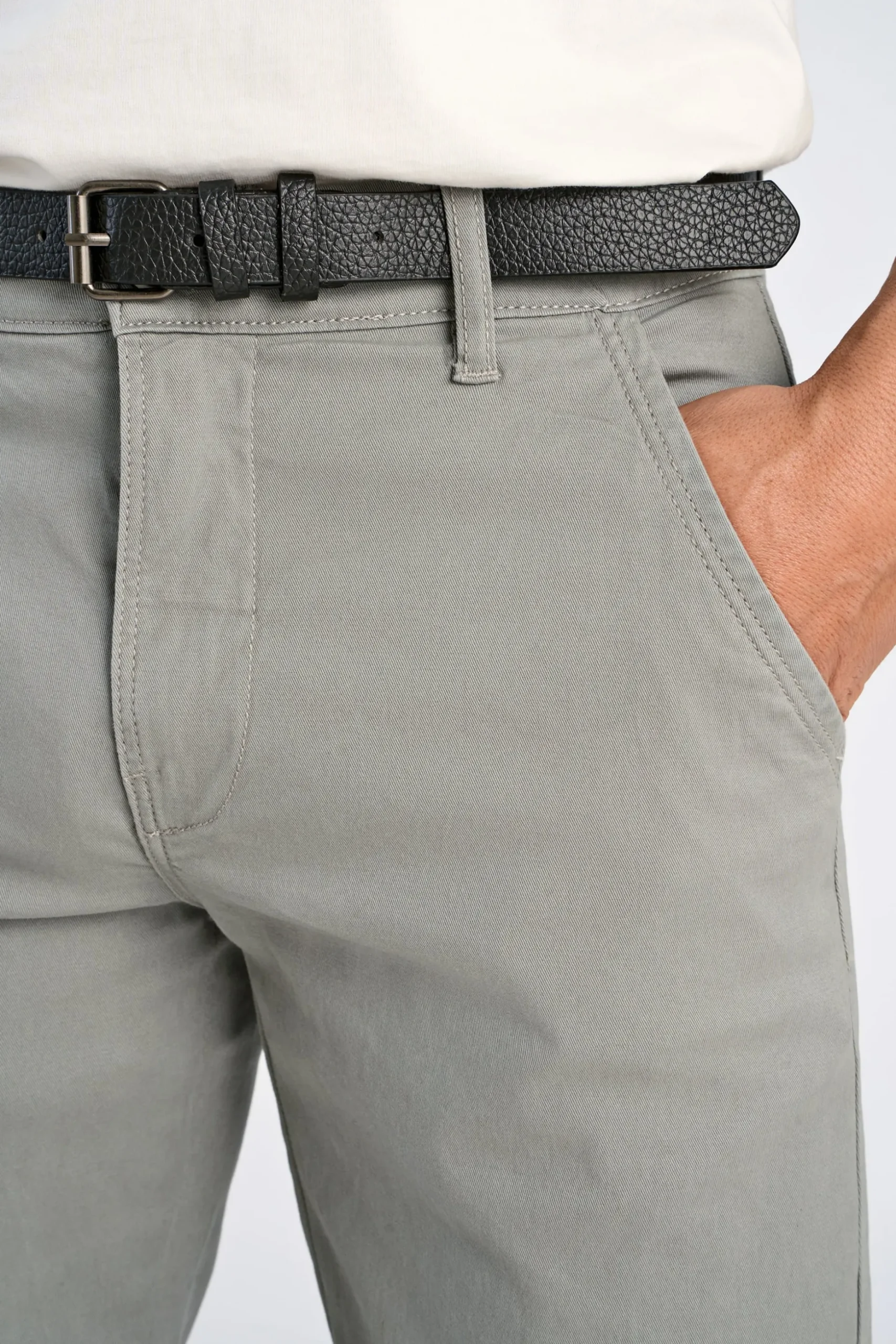 Chinos