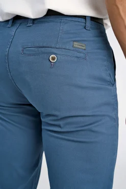 Chinos