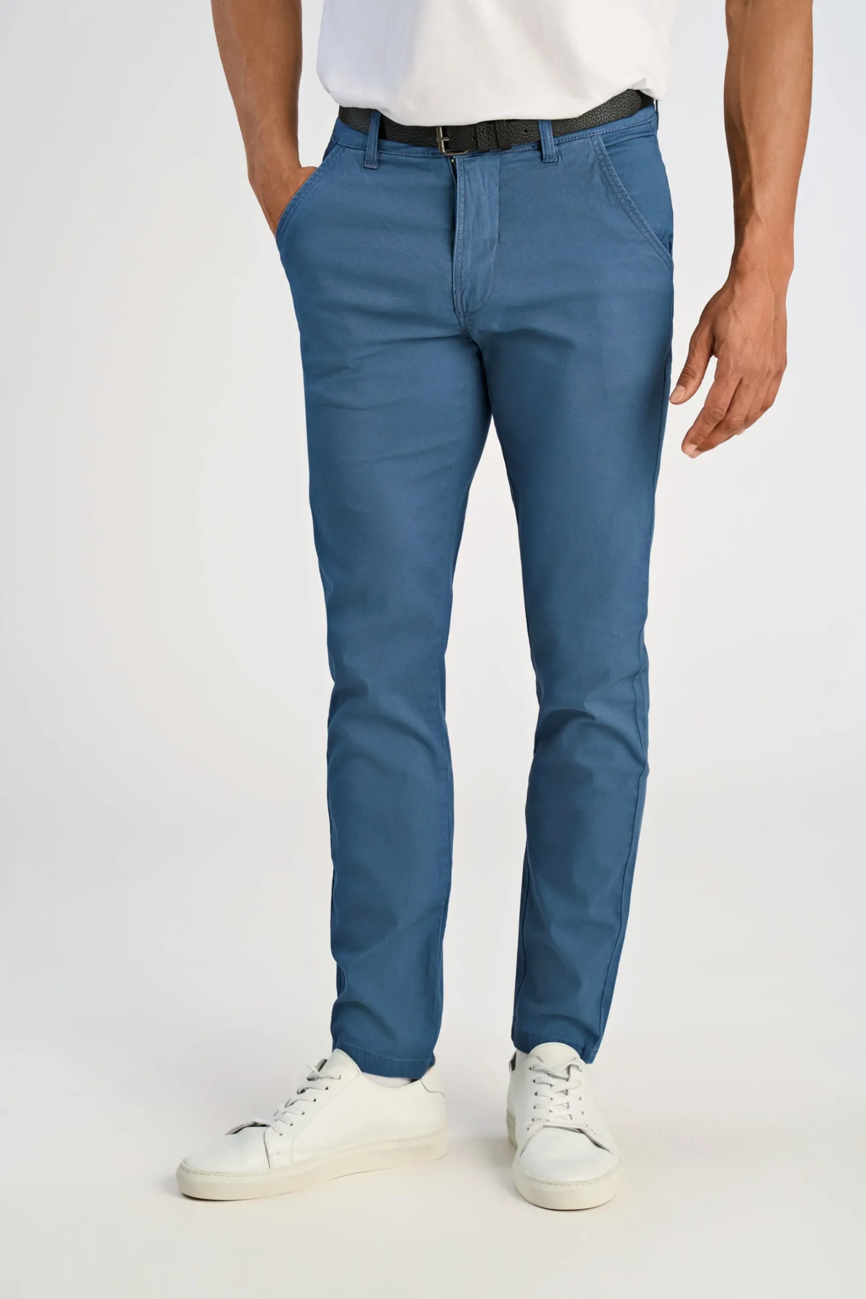 Chinos