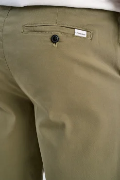 Chinosshorts