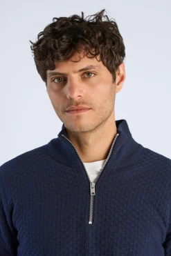 Half-zip