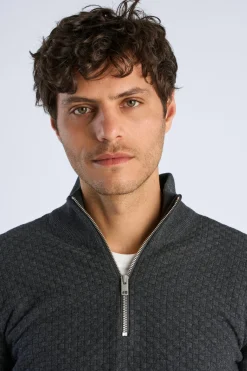 Half-zip