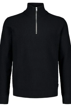 Half-zip