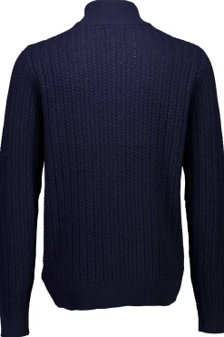 Half-zip