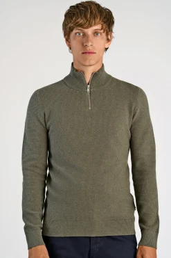 Half-zip