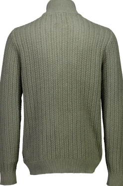 Half-zip