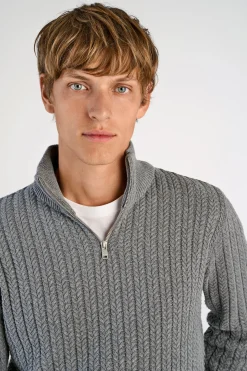 Half-zip