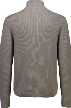 Half-zip