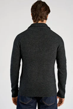 Half-zip