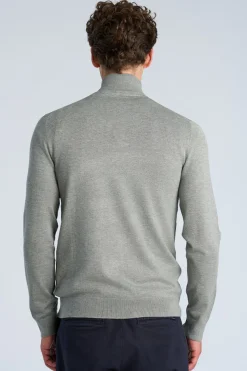 Half-zip