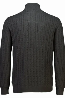 Half-zip