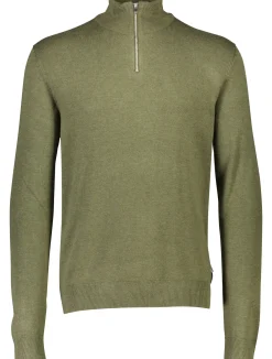 Half-zip