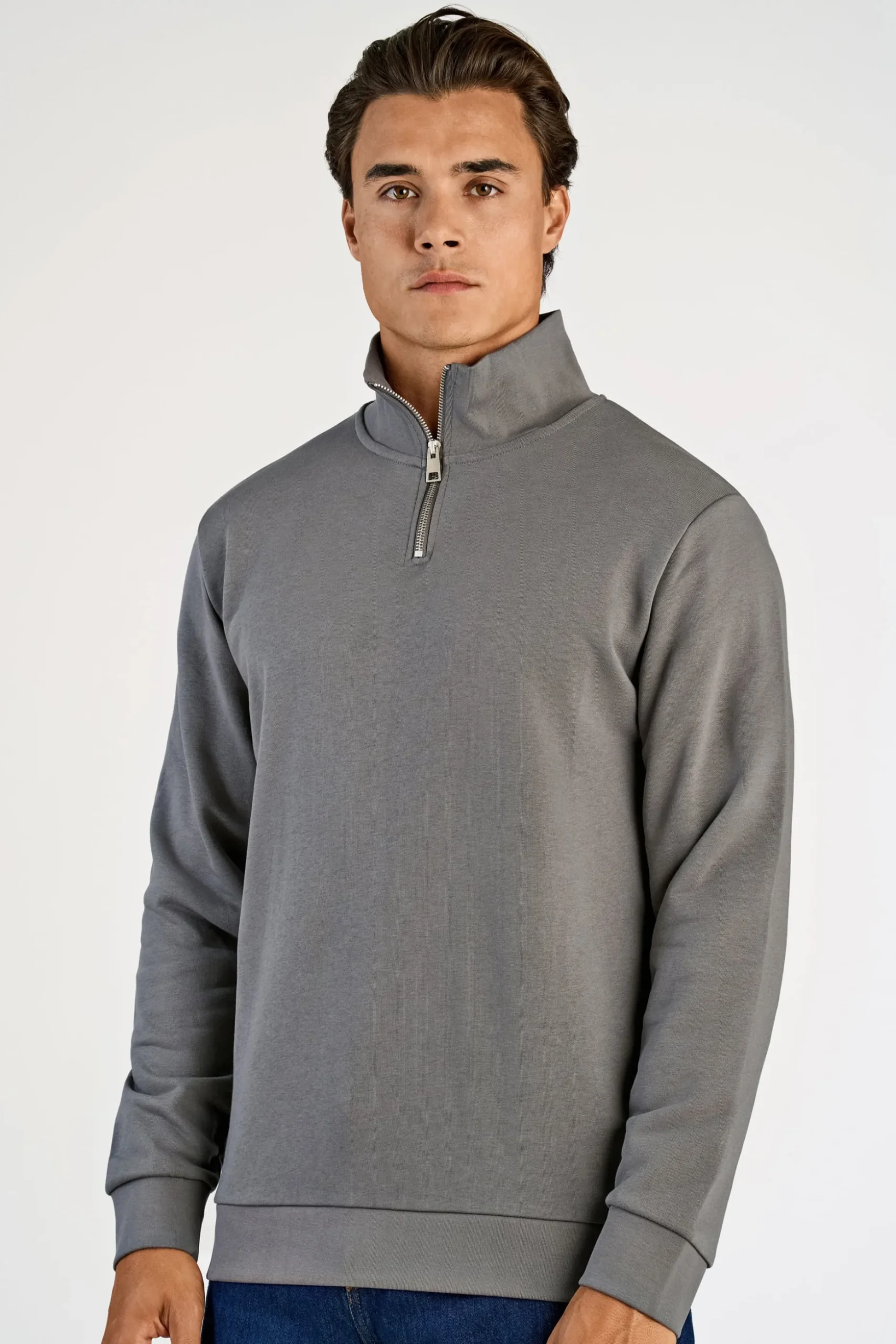 Half-zip