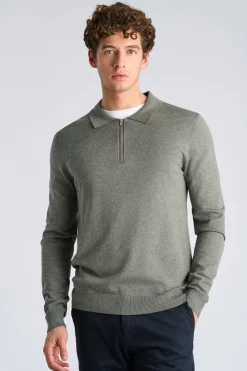 Half-zip