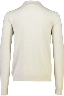 Half-zip