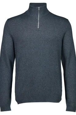 Half-zip