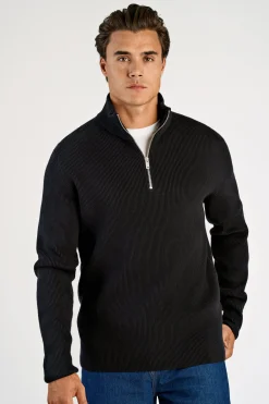 Half-zip