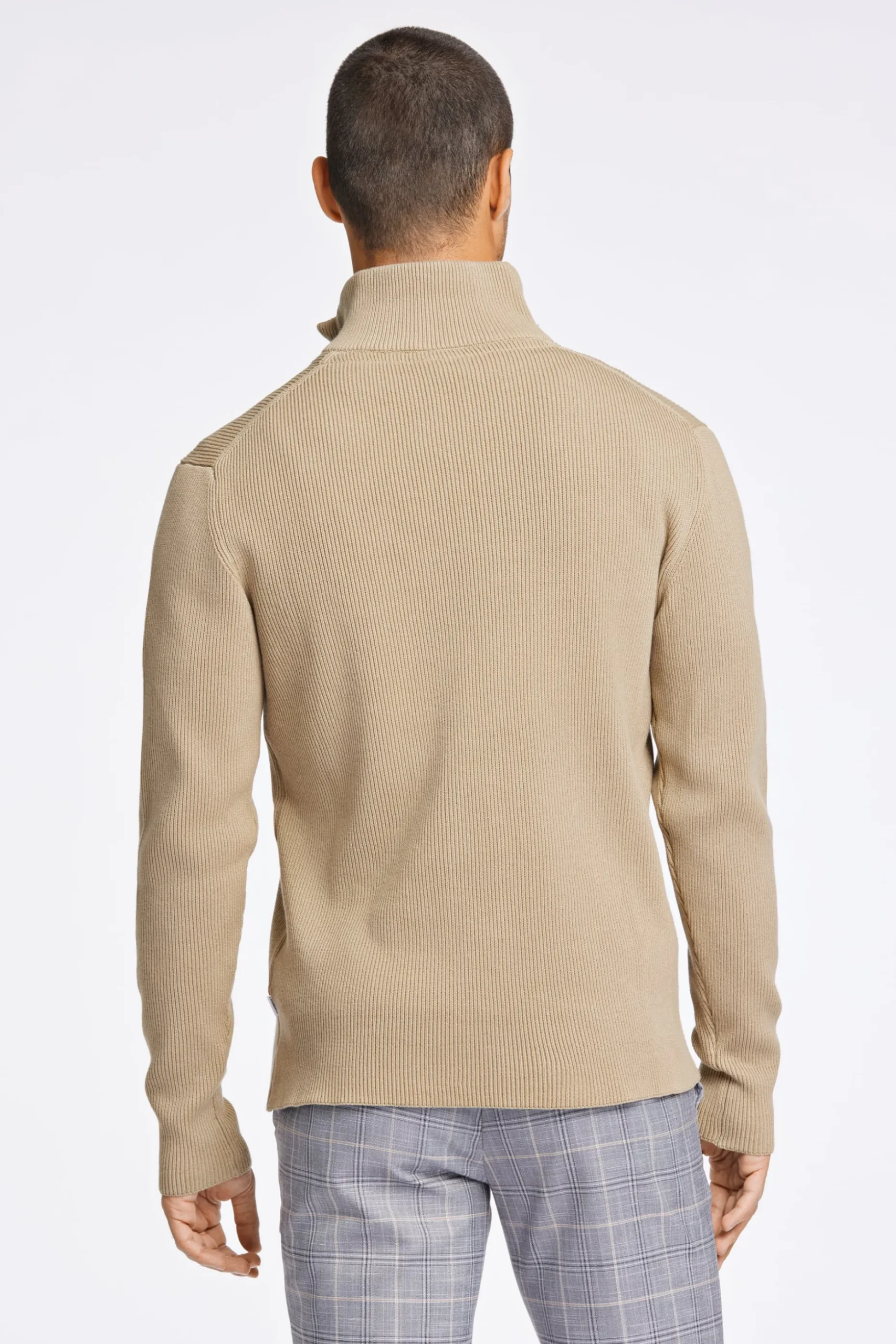 Half-zip