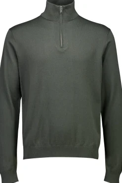 Half-zip