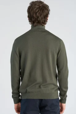 Half-zip