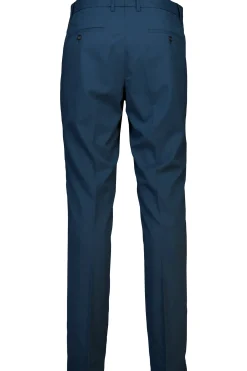 Kostym