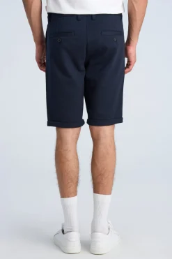Performance shorts