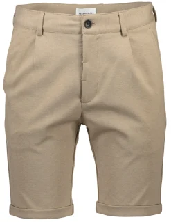 Performance shorts