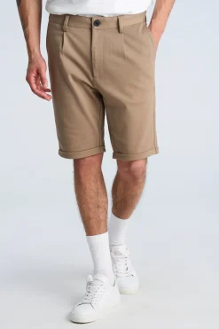 Performance shorts