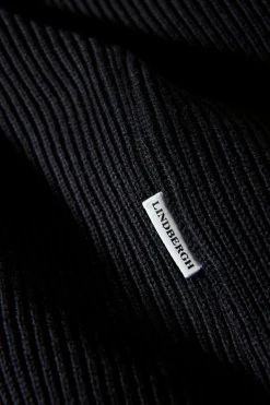 Stickat